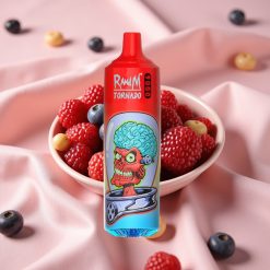 RandM Tornado 9000 Puffs Wiederaufladbar 850 mAh 18 mL Mesh Coil RGB Display Mischbeeren